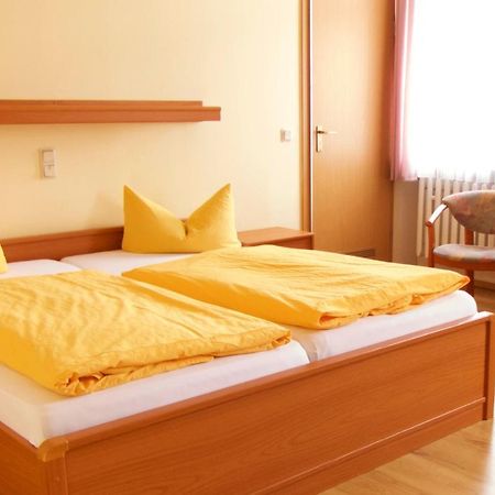 Hotel Zum Schwan Nachterstedt Bagian luar foto