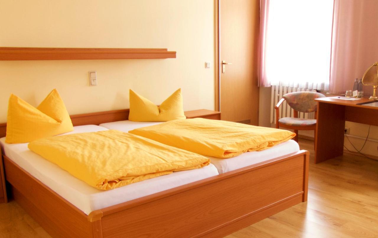 Hotel Zum Schwan Nachterstedt Bagian luar foto