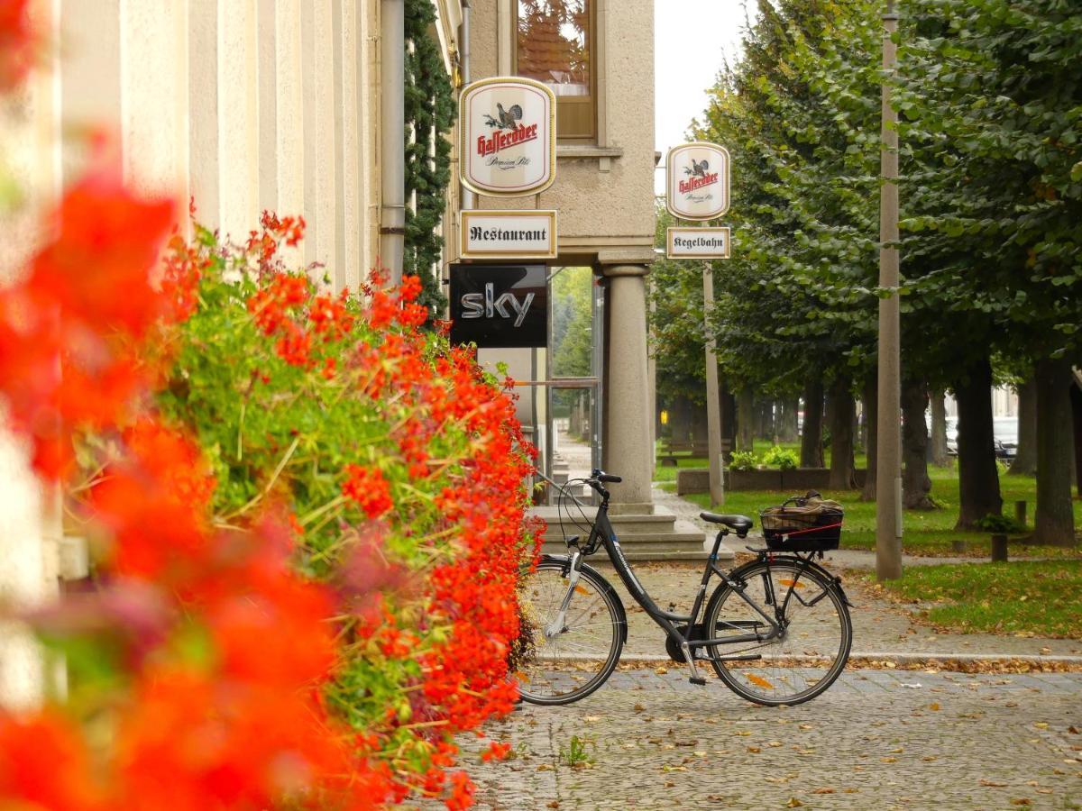 Hotel Zum Schwan Nachterstedt Bagian luar foto